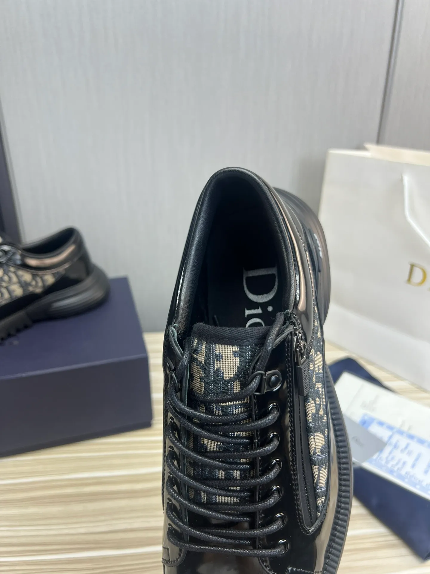 Men's men's shoes💰620💰 Dior men's business casual leather shoes👞all made of imported original brand leather, just to create a more comfortable wearing experience, upper: original cowhide stitching➕imported sheepskin lining, original non-slip and wear-resistant rubber outsole✔️36-45 (45 non-returnable)